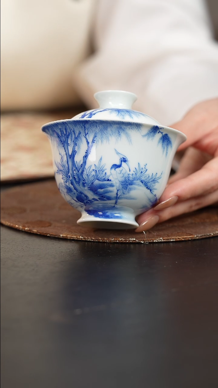 【闪购商品】杯看山柴窑青花白鹭盖碗