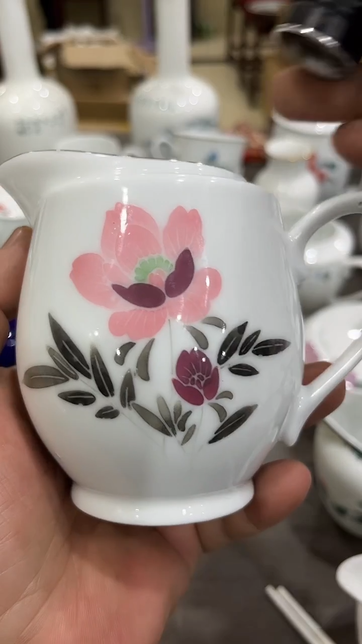 大*鲨湖南醴陵釉下五彩陶瓷