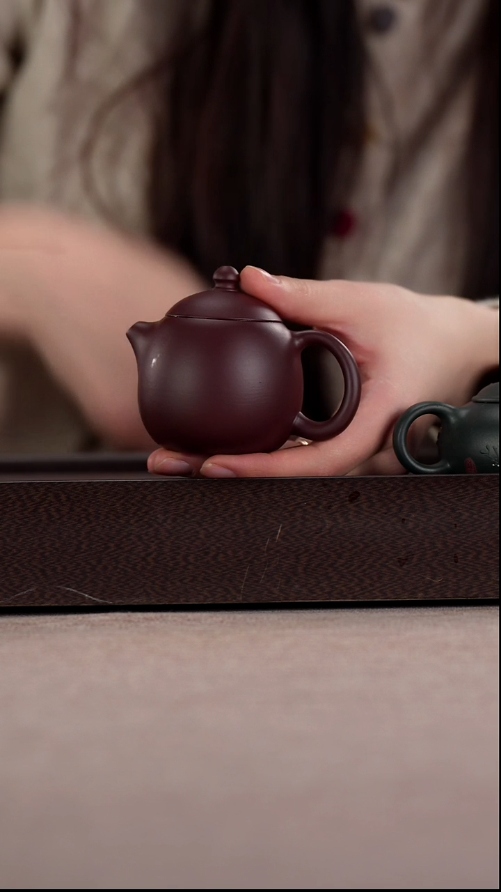 茶壶紫砂紫袍玉砂精工小龙蛋