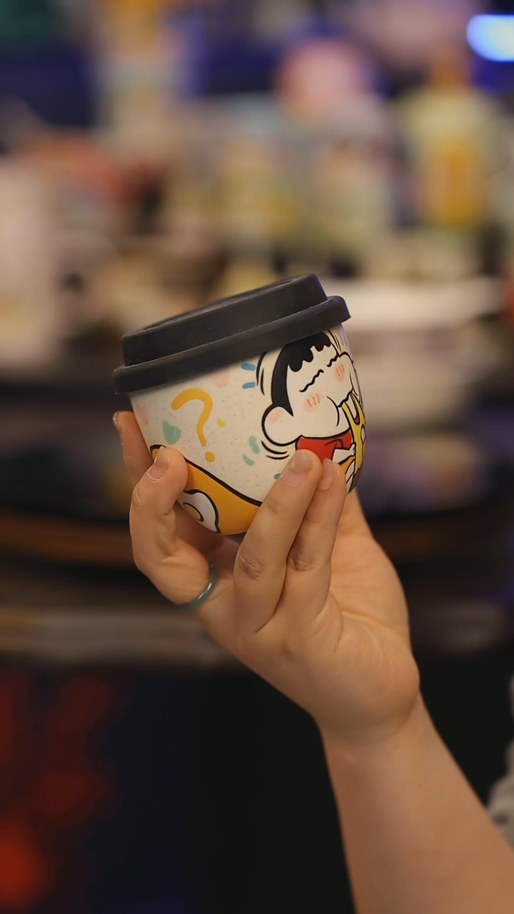 【闪购商品】摆件景德镇釉下彩绘设计师款式陶瓷