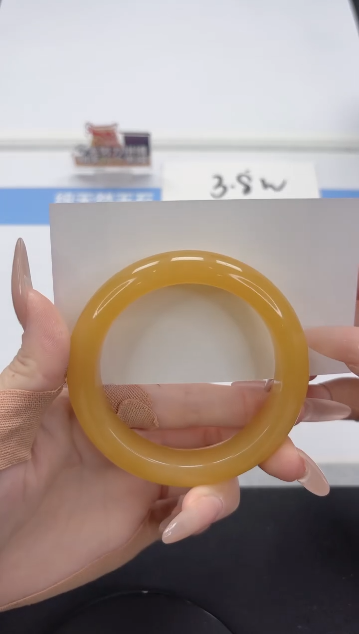 【闪购商品】石英质玉手镯未镶嵌A93-57.4