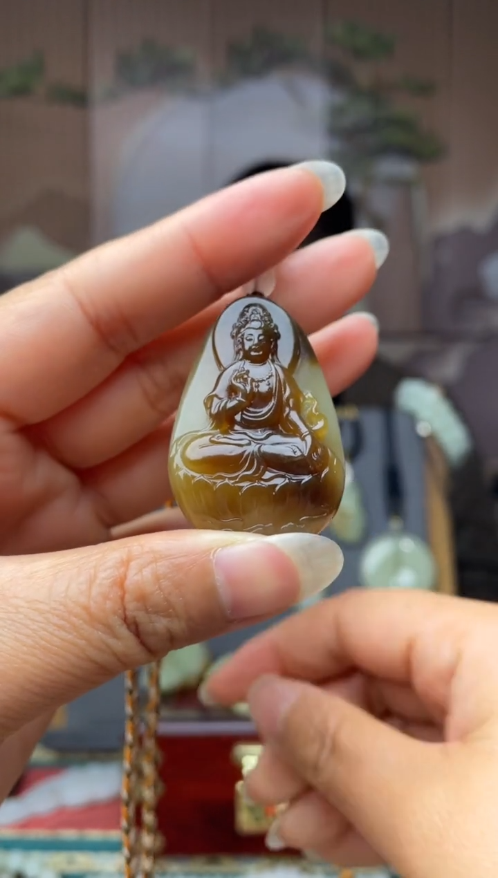 颈饰未镶嵌和田玉拍一发一