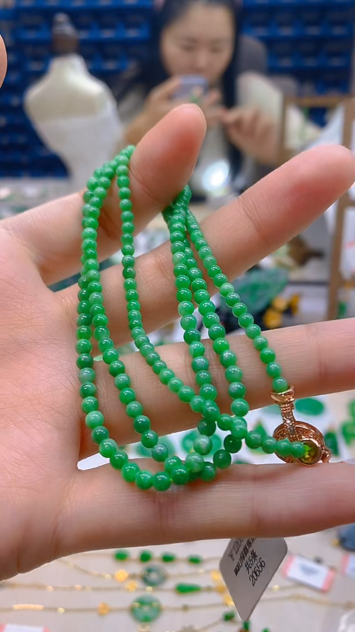 颈饰未镶嵌翡翠新号开播 全场乱卖