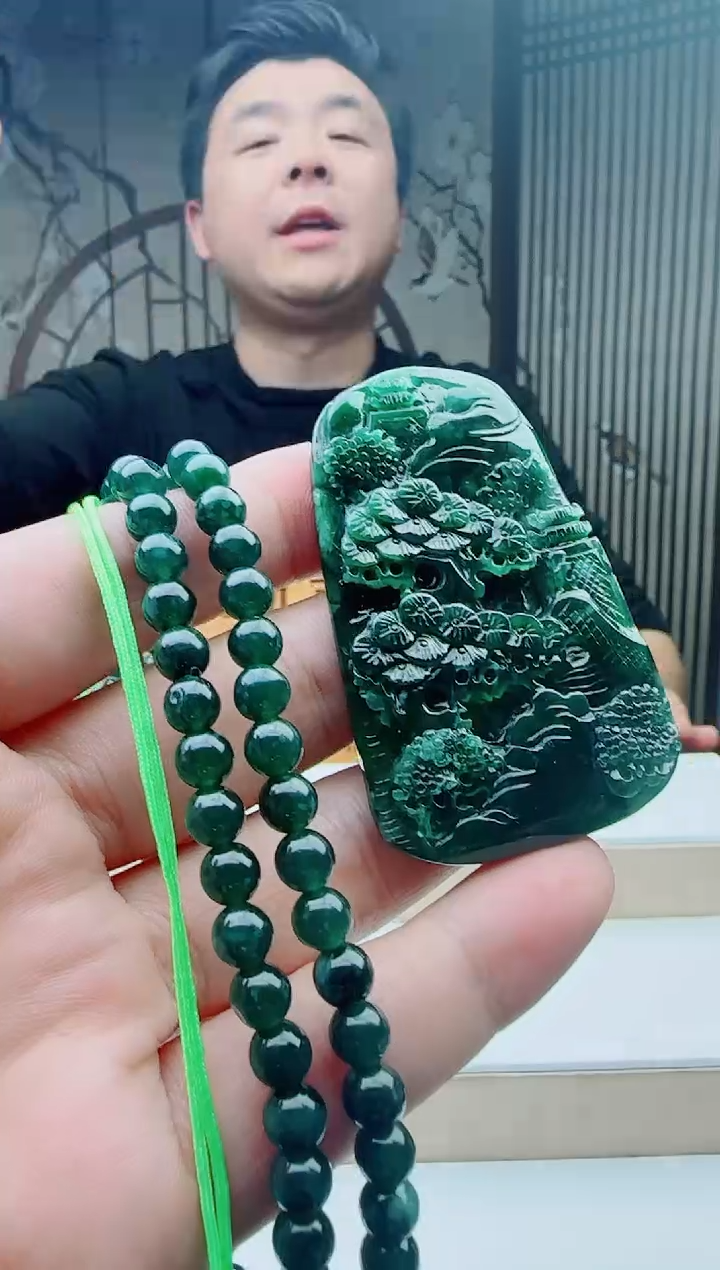 颈饰未镶嵌翡翠1111111