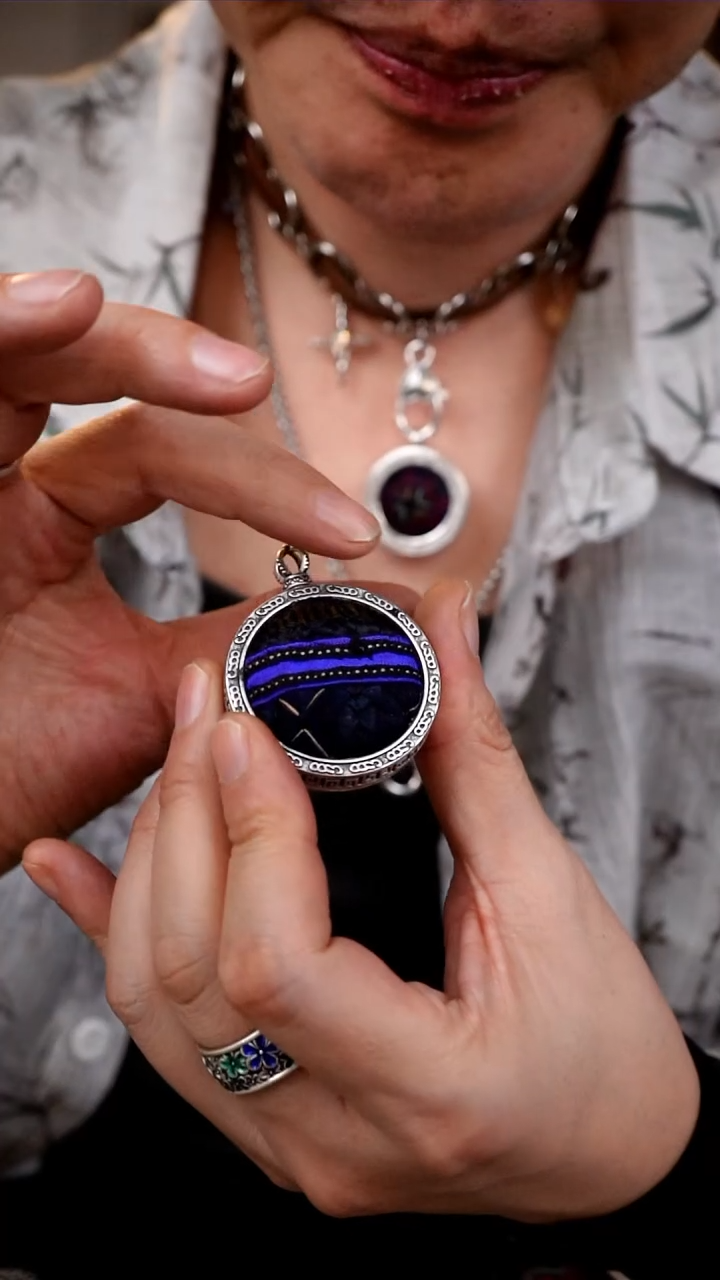 【闪购商品】织绣075非遗手工刺绣吊坠