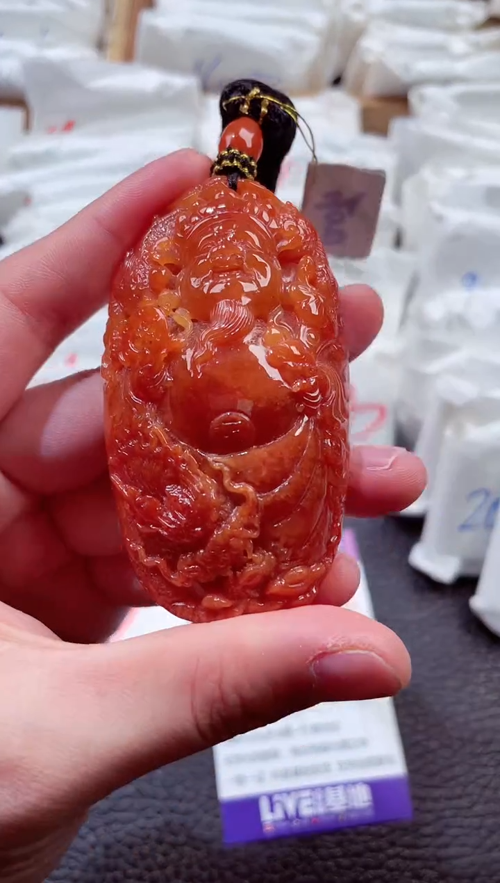 翡翠未镶嵌颈饰00005852