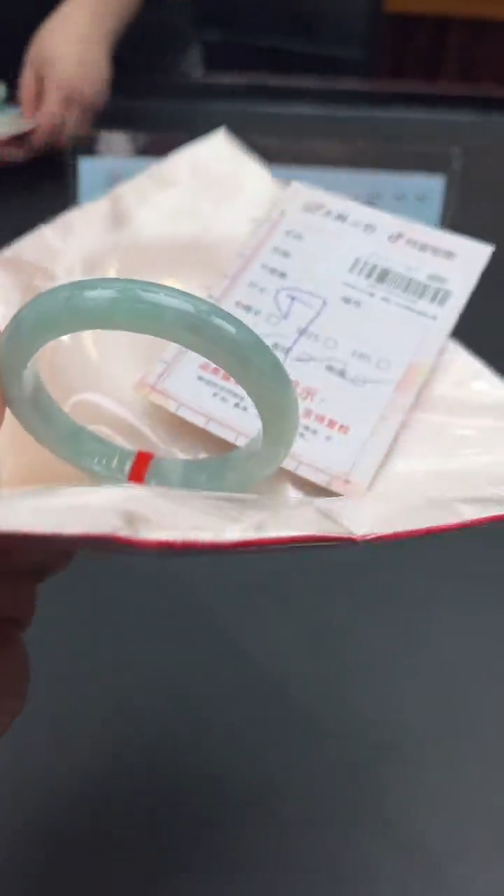 【闪购商品】定制翡翠未镶嵌天然缅甸翡翠手镯245