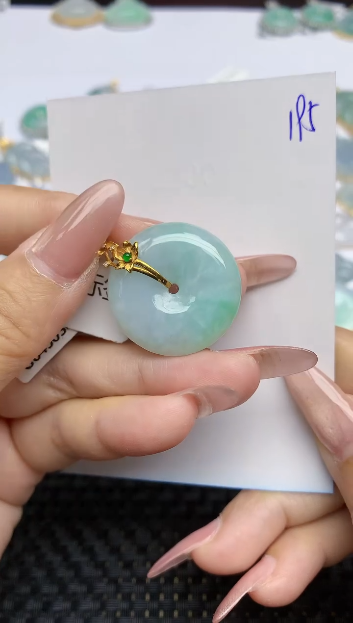 【闪购商品】翡翠颈饰18K金镶嵌天然A货翡翠 195