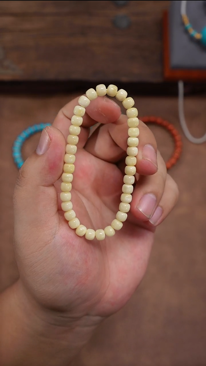 未镶嵌蜜蜡裸石蜜蜡手串