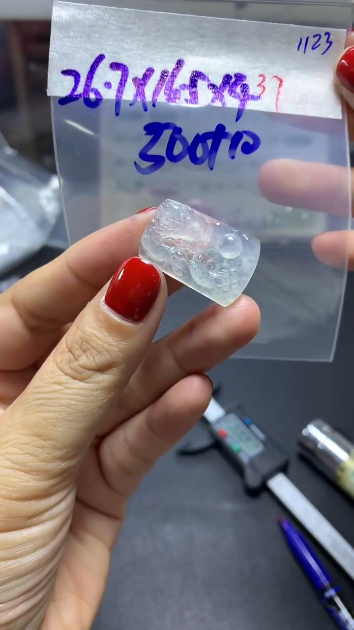 未镶嵌定制翡翠毛货需精细抛光拍一发一