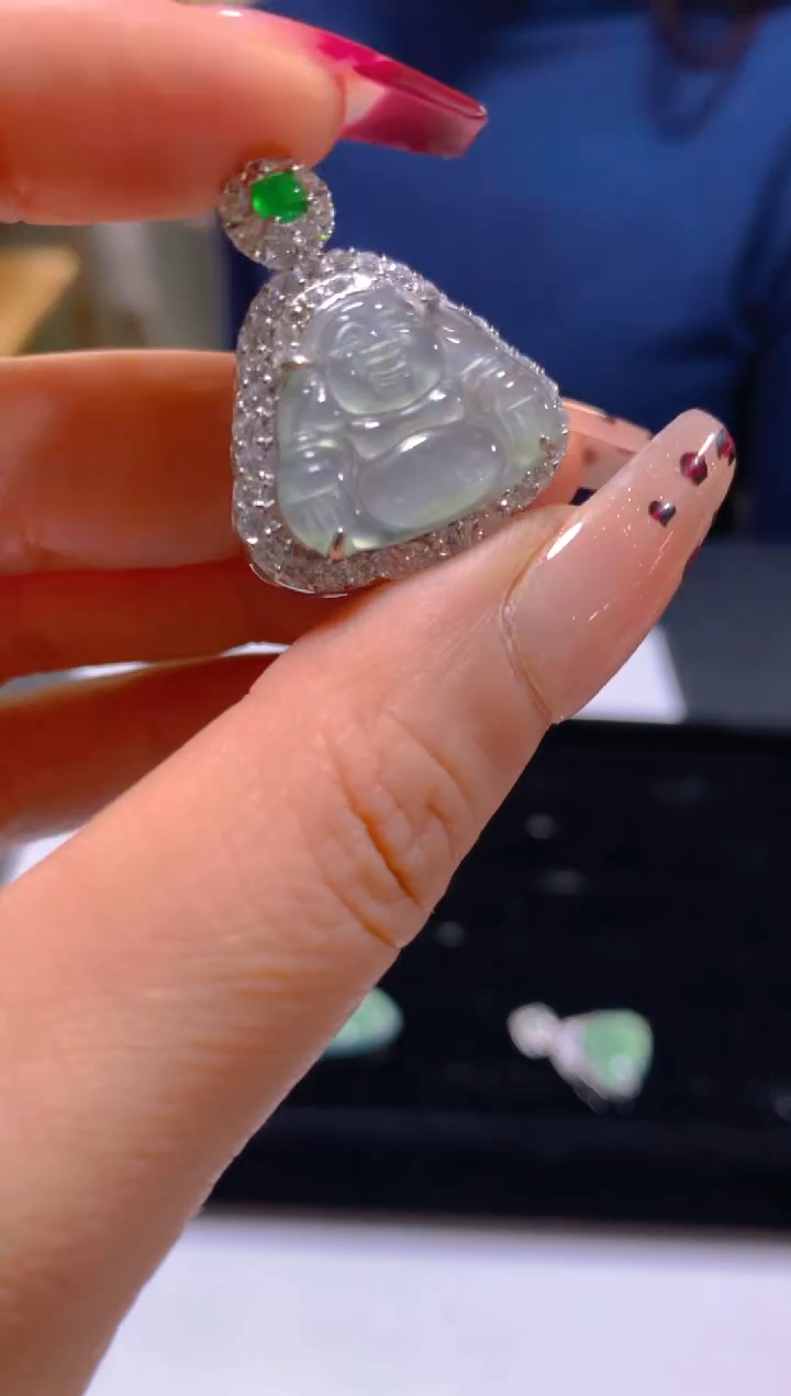 颈饰未镶嵌翡翠多样性发一