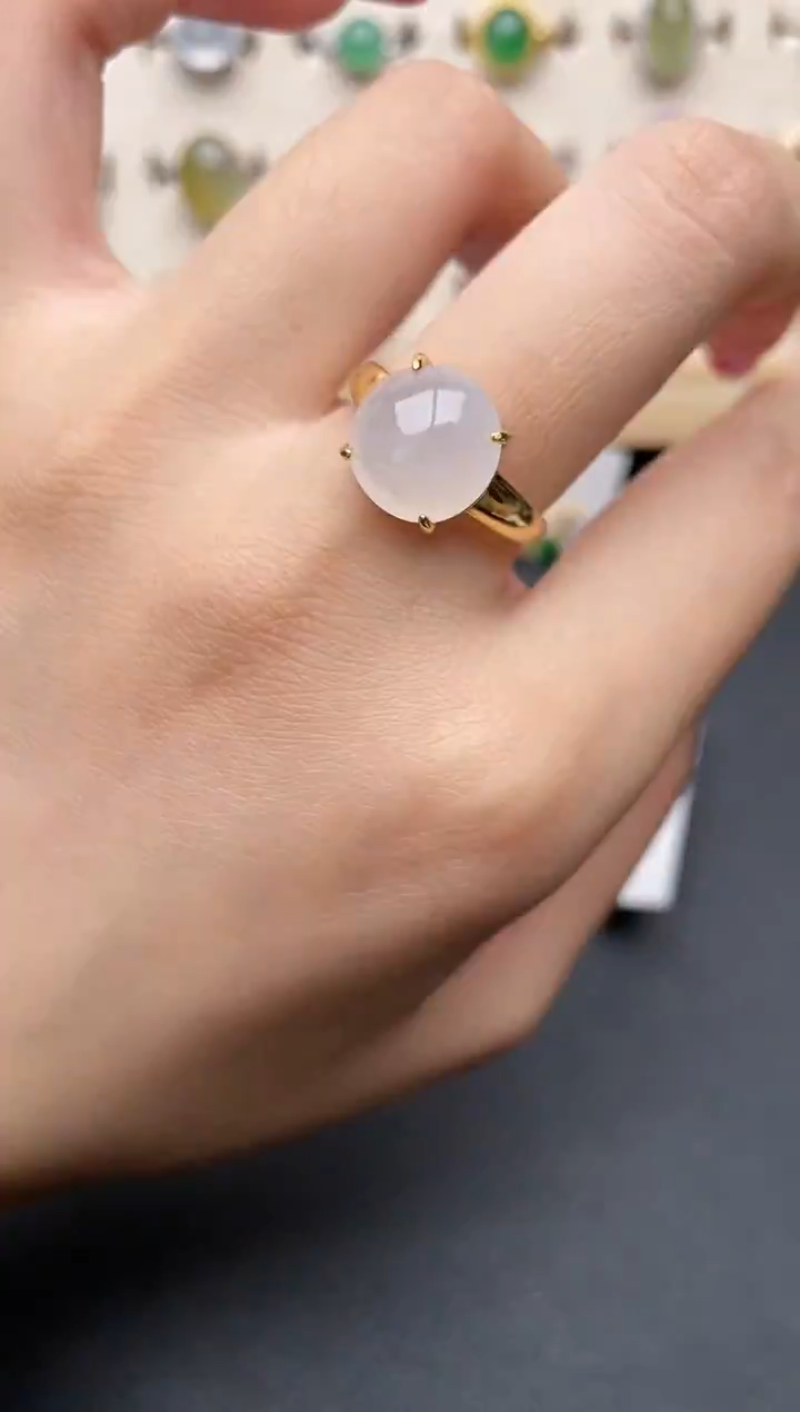 【闪购商品】翡翠戒指银S925镶嵌一物一证一礼盒