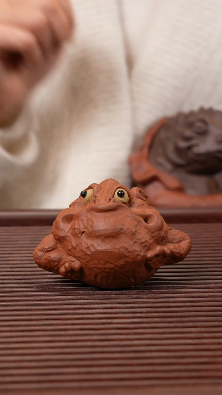 【闪购商品】紫砂茶宠红清水 逗蟾