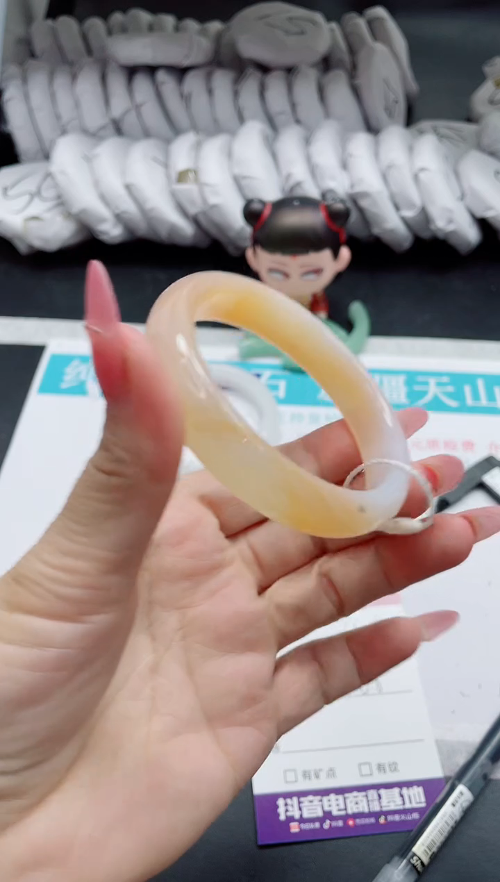 石英质玉未镶嵌手镯162