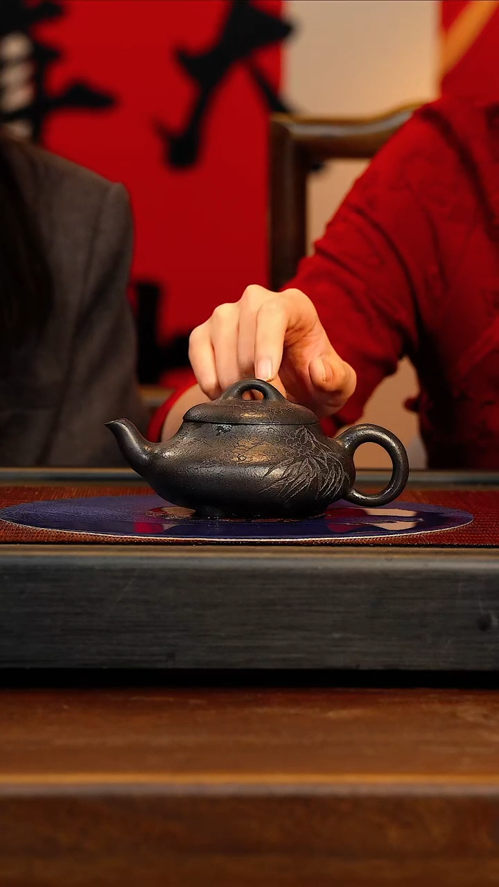 【闪购商品】紫砂茶壶CH 乌泥 汉棠石瓢 
