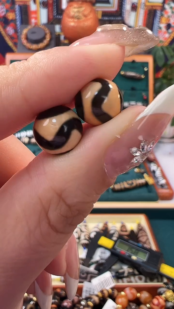 玛瑙/玉髓颈饰未镶嵌44.（微瑕随机发货）