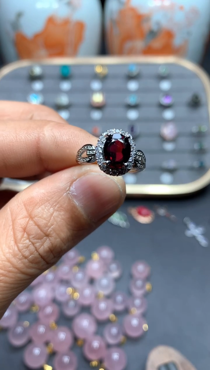 【闪购商品】石榴石戒指未镶嵌W100（随机性发货只发一单）