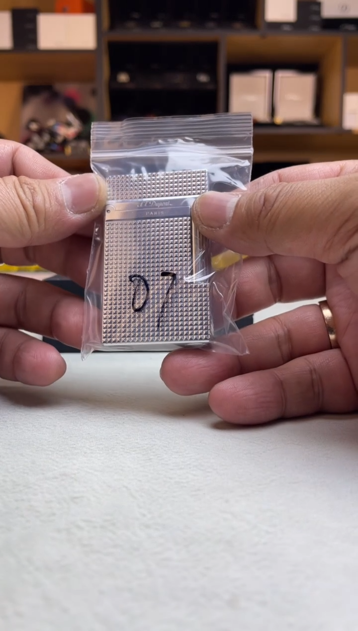 【黑屋奢品】打火机专用编码07