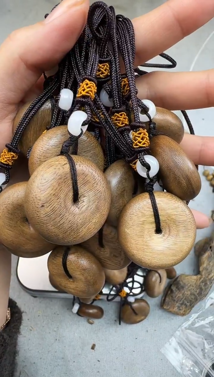 沉香沉香碎屑小平安扣静静沉香甄选多样性发一