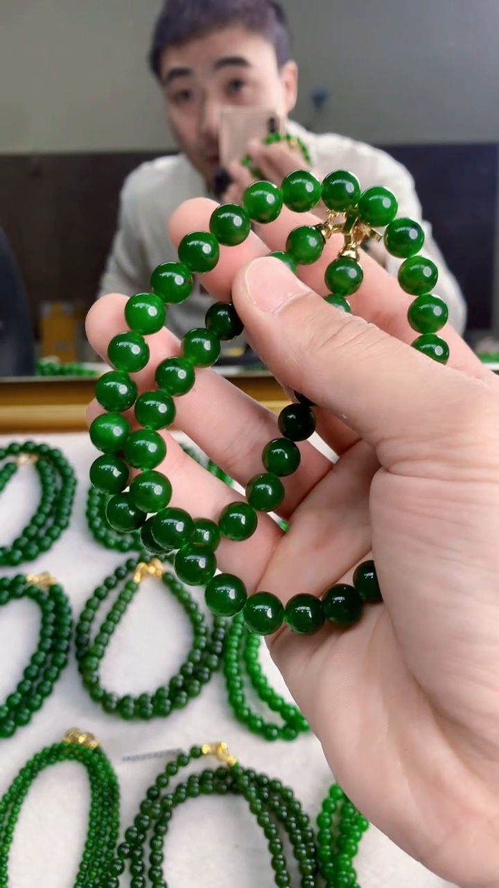 项链未镶嵌和田玉卡10的菠菜绿