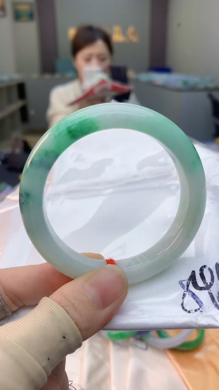 未镶嵌手镯翡翠1071282899
