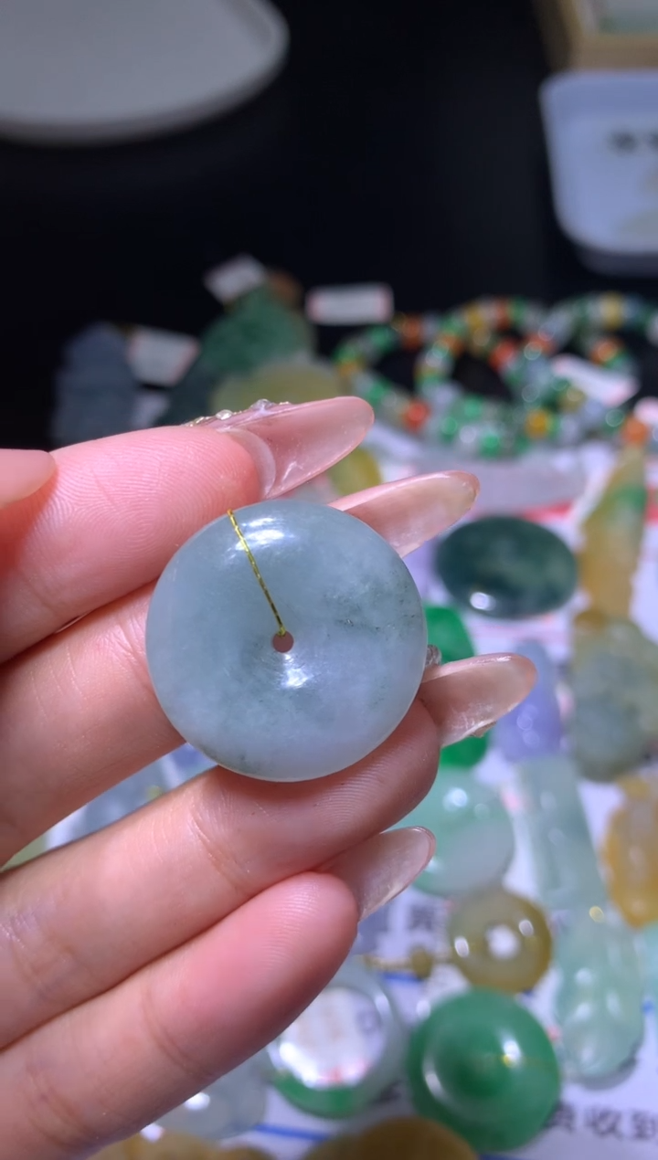 【闪购商品】翡翠颈饰未镶嵌MJX019808