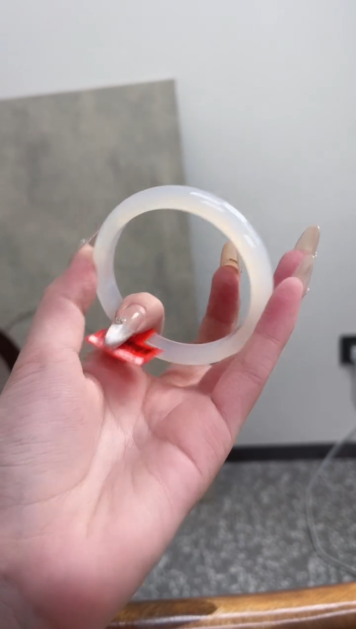 【闪购商品】玛瑙/玉髓手镯未镶嵌58圈 需要包容