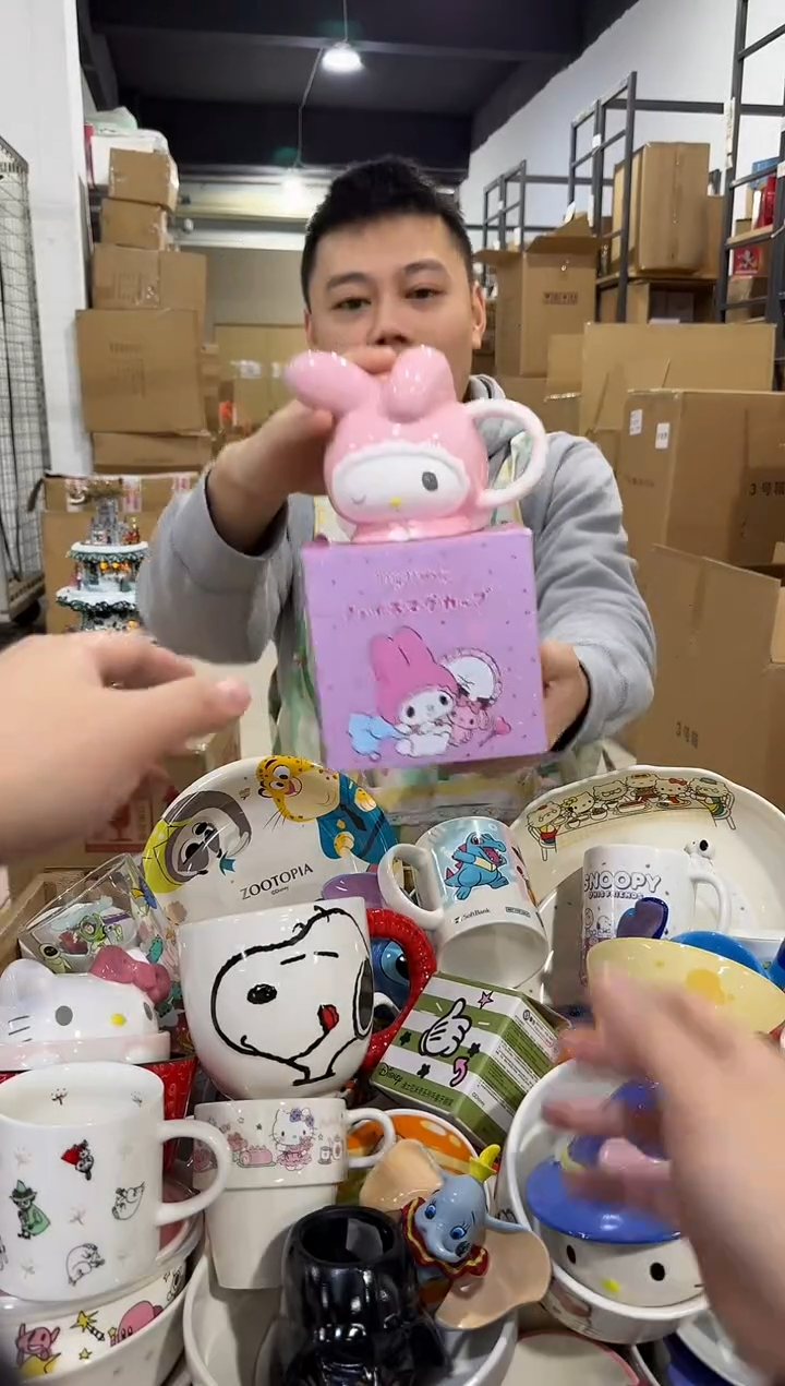 瓷片原盒美乐蒂50周年水杯