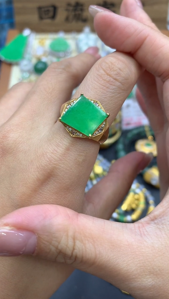 【闪购商品】翡翠戒指18K金镶嵌539-中国好珍宝