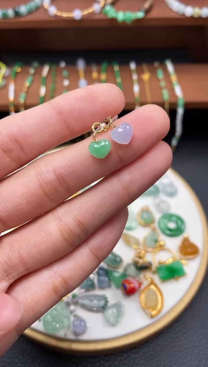 【闪购商品】翡翠吊坠(不含链)18K金镶嵌2个   JK2571