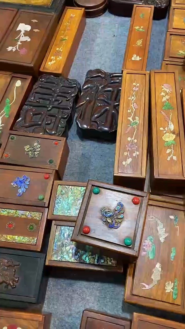 木花梨木111111111111111