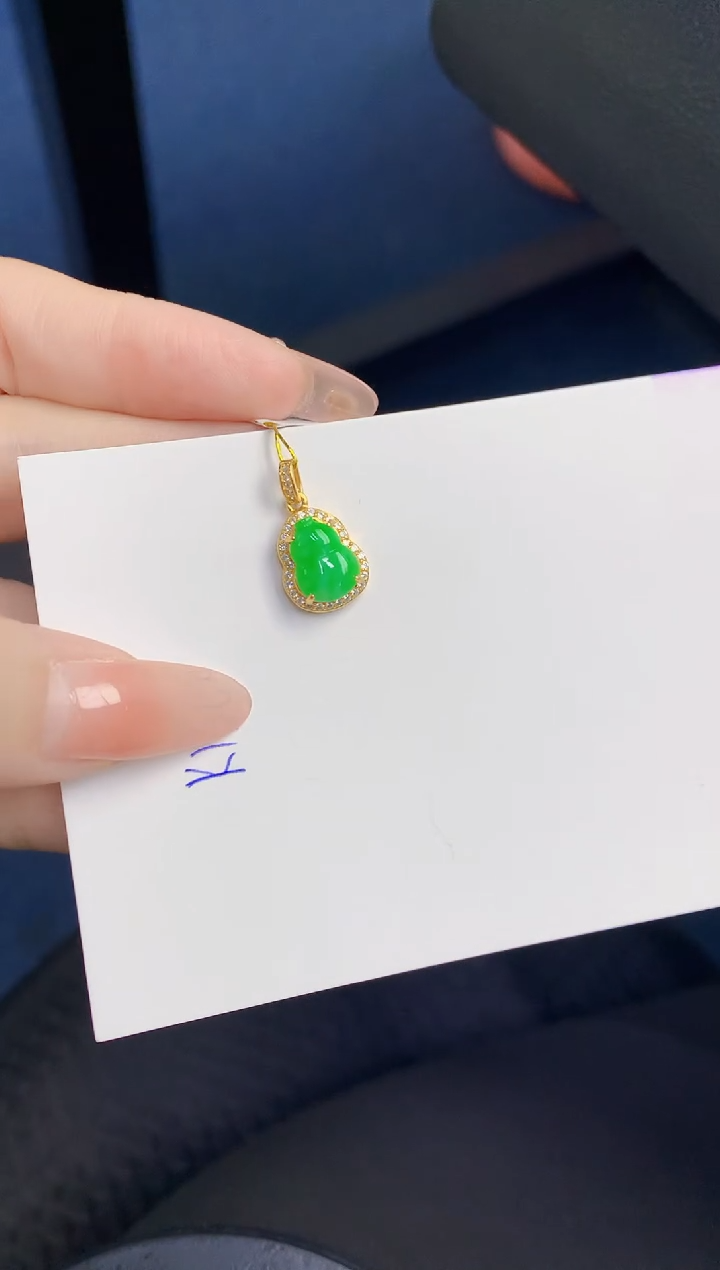 颈饰未镶嵌翡翠缅甸天然翡翠A货