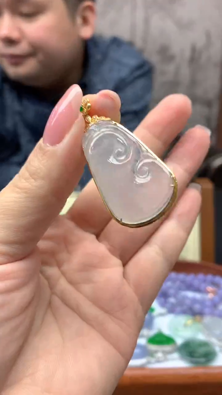 【闪购商品】翡翠颈饰18K金镶嵌265-天然翡翠