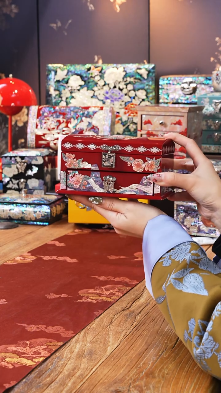 【闪购商品】瓷片豆包儿推荐饰品摆件