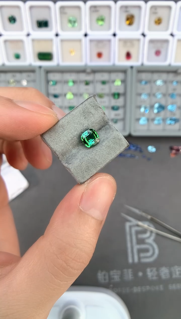 【闪购商品】定制碧玺裸石未镶嵌1.23ct