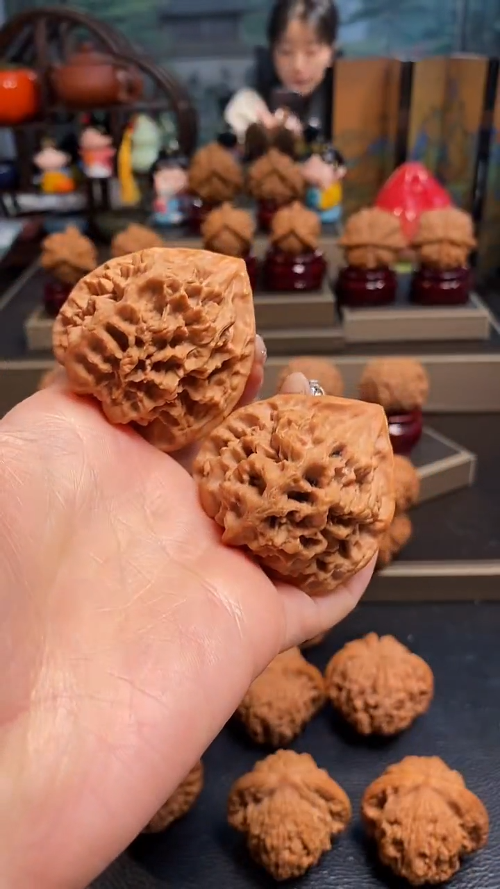 【闪购商品】文玩核桃吊坠B228帝王48