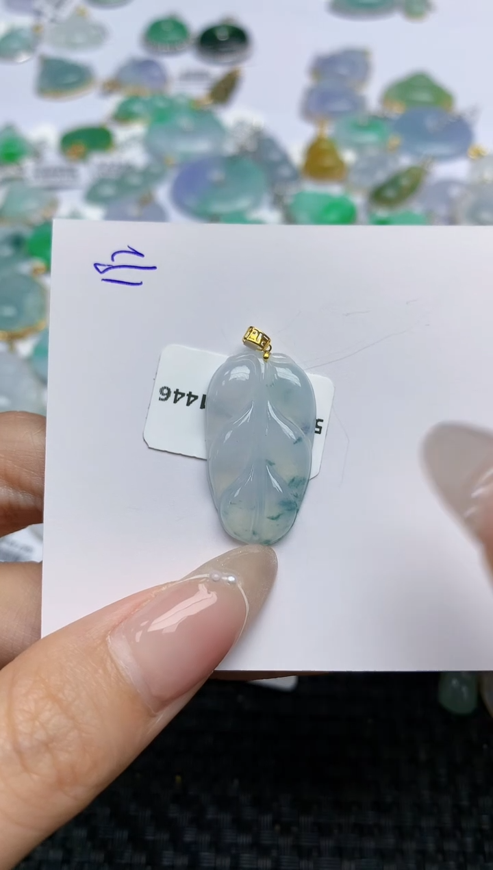 【闪购商品】翡翠颈饰18K金镶嵌天然翡翠A货