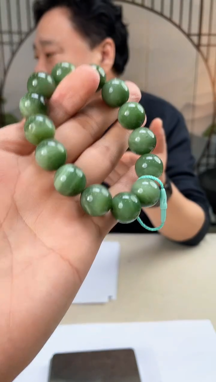 【闪购商品】定制和田玉和田玉（多样性拍一发一带证）70196