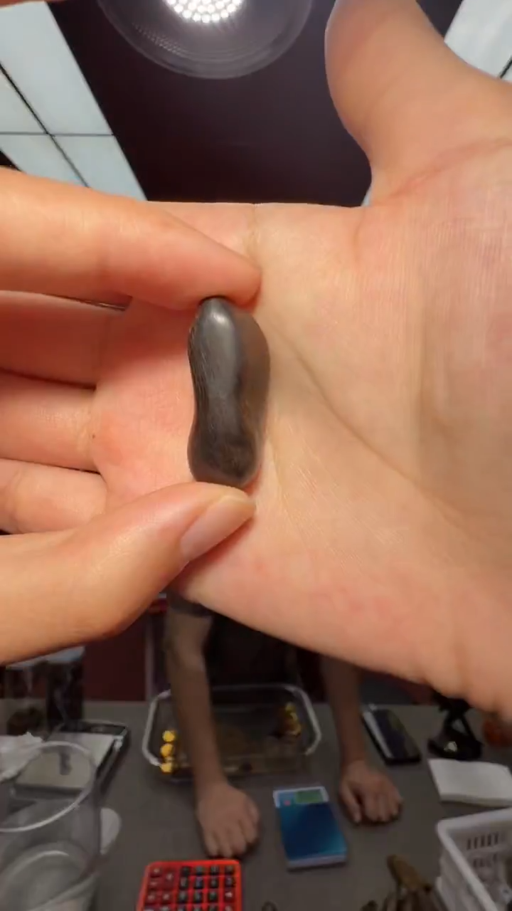 沉香吊坠多样性发一