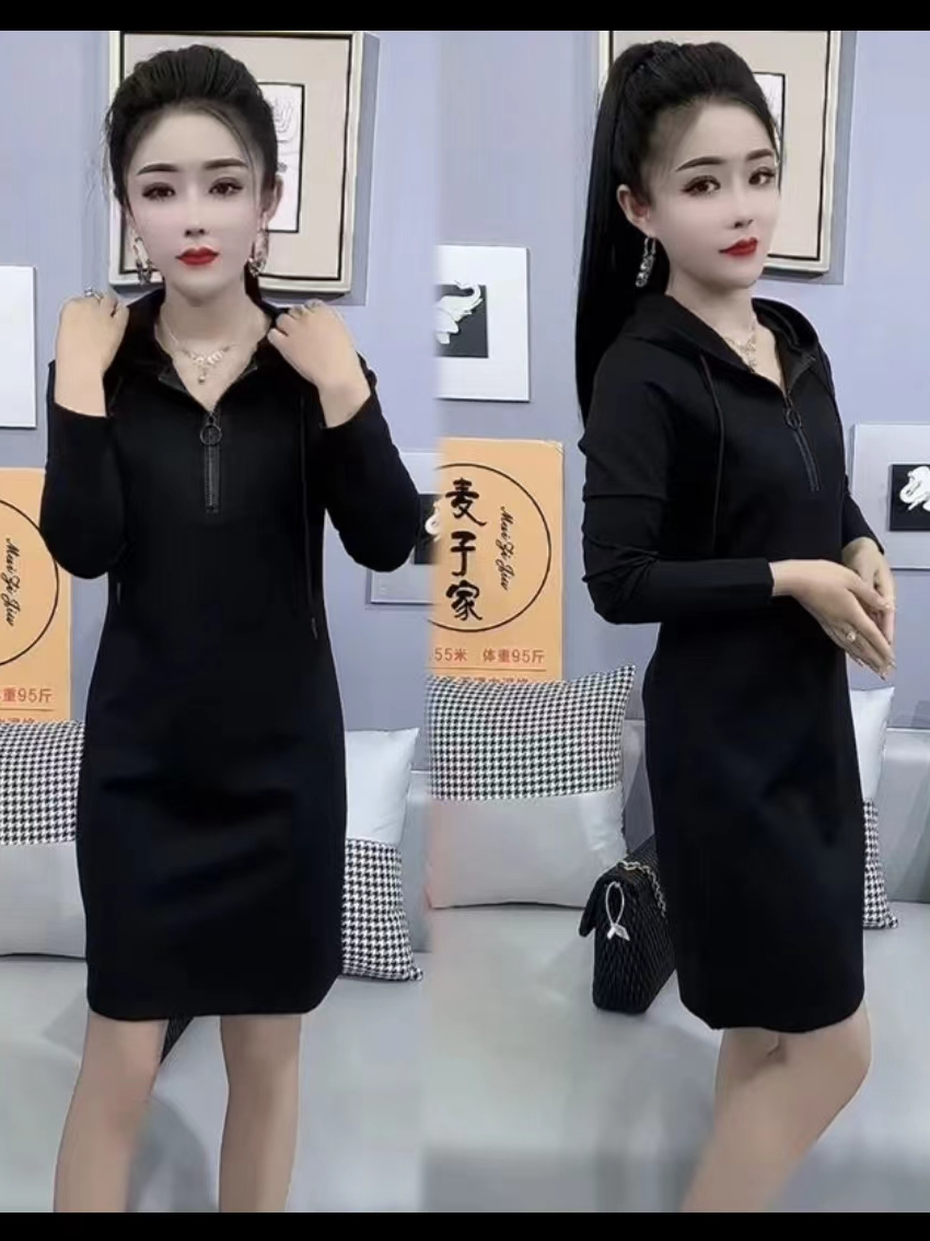 秋季新款套头修身显瘦连帽秋季洋气连衣裙百搭通勤长袖气质