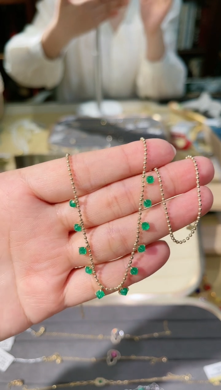 【闪购商品】祖母绿项链18K金镶嵌1.67ct哥伦比亚满天星项链