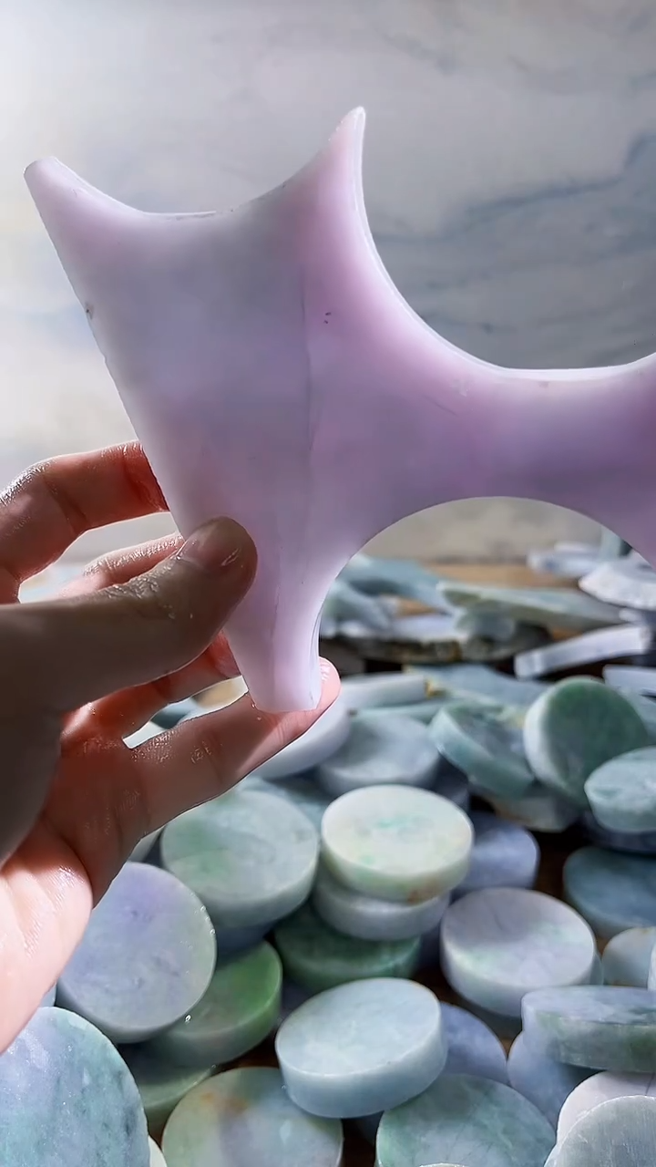 翡翠裸石缅甸翡翠A货文520