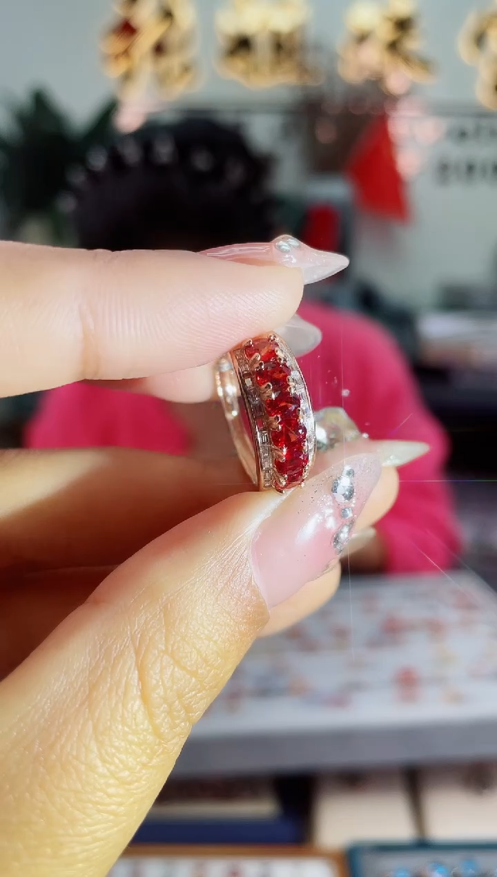 【闪购商品】彩色蓝宝石戒指银S925镶嵌戒指