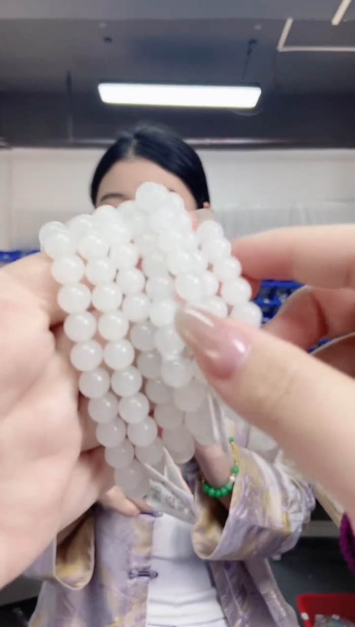 【闪购商品】石英质玉（金丝玉）手串未镶嵌多样性发其一颜色微差
