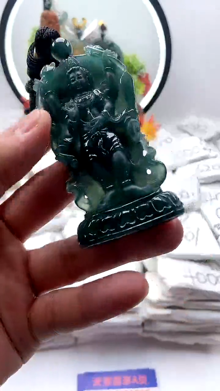【闪购商品】翡翠颈饰未镶嵌千手观音