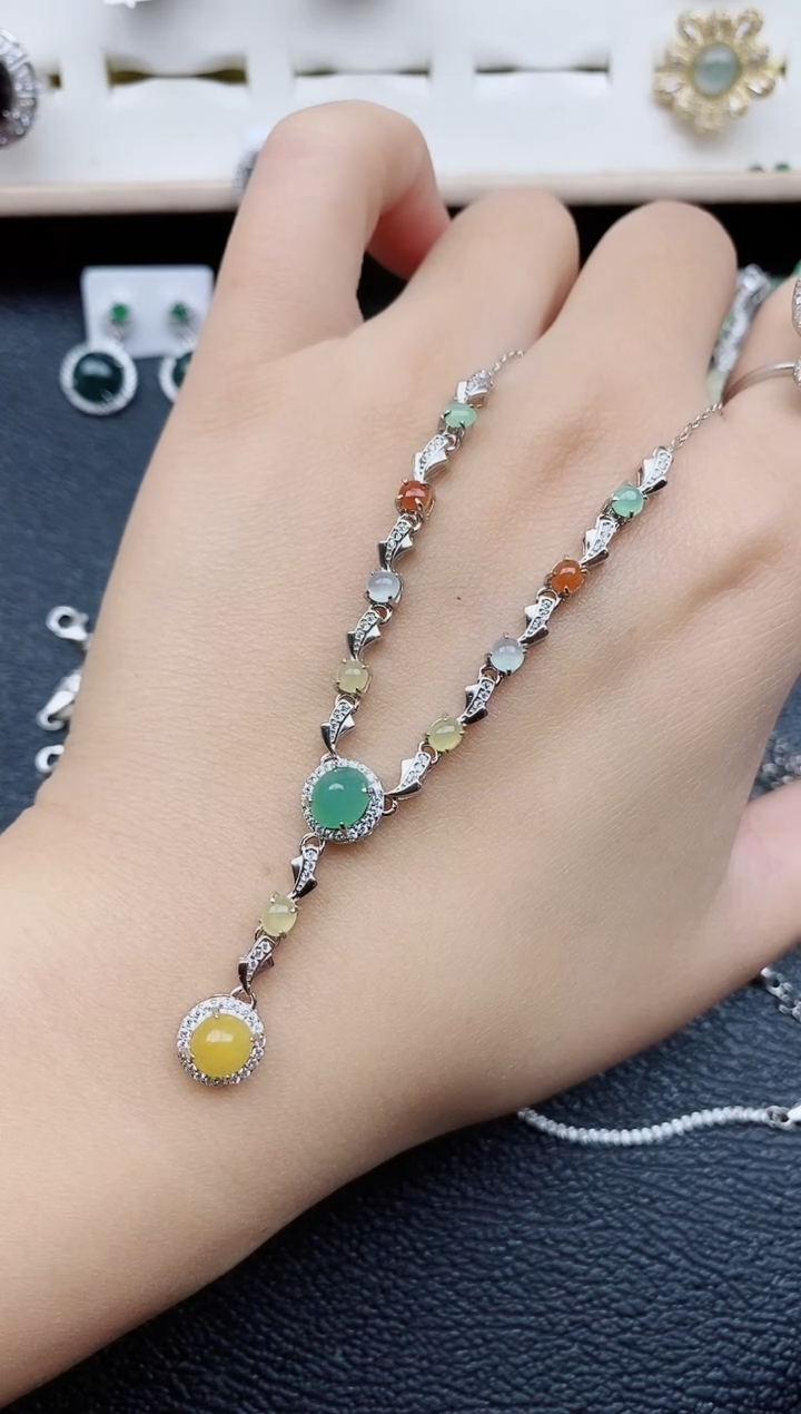 【闪购商品】翡翠戒指银S925镶嵌11111