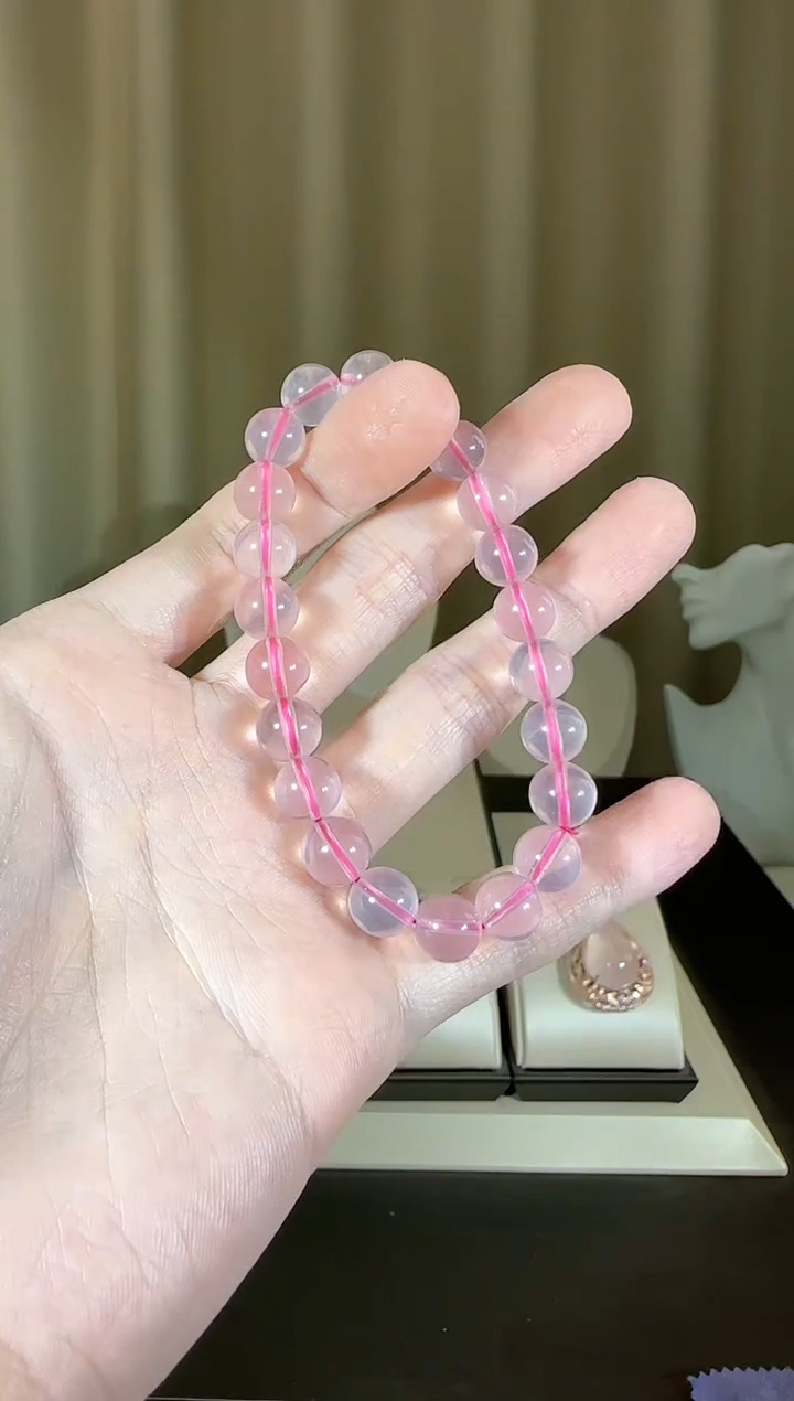 【闪购商品】芙蓉石手串未镶嵌8mm星光粉水晶