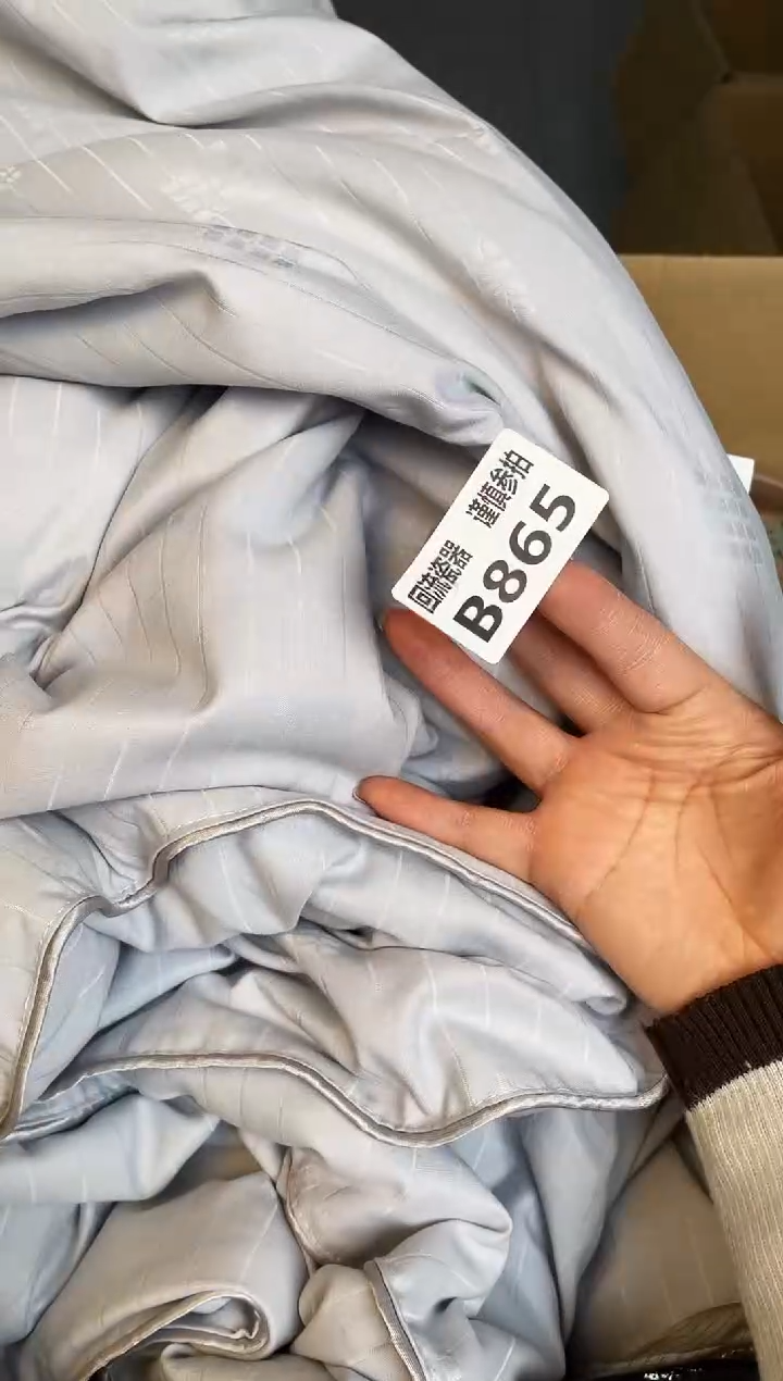 长丝55%（含）-60%（不含）柞蚕丝一**子如图所示 惠鑫甄选