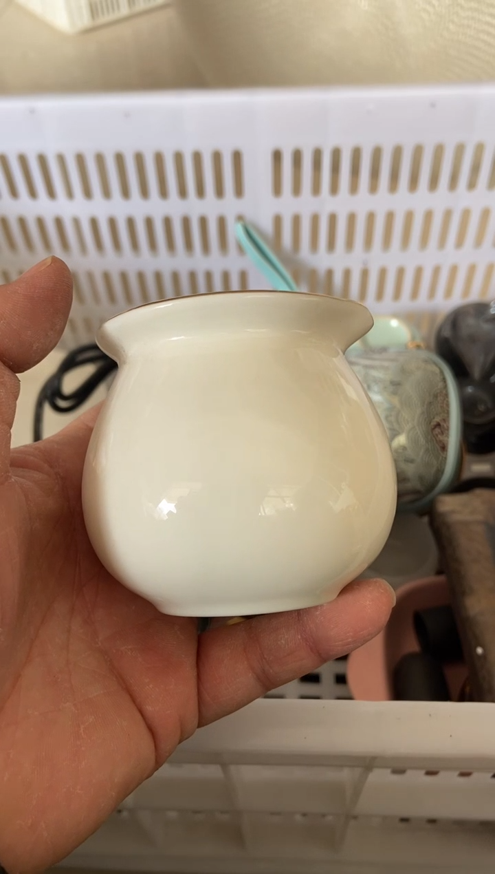 杯子瓷无运费险有瑕疵的摄影的产品有使用过的痕迹有点脏介意勿拍