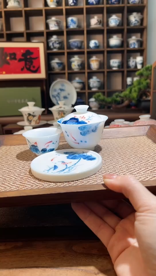 【闪购商品】荷花锦鲤盖碗+送一杯+送盖置